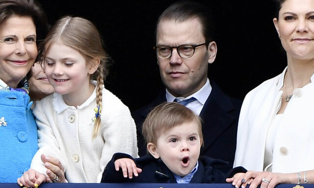 Prins Oscar stjal showet på slottsbalkongen